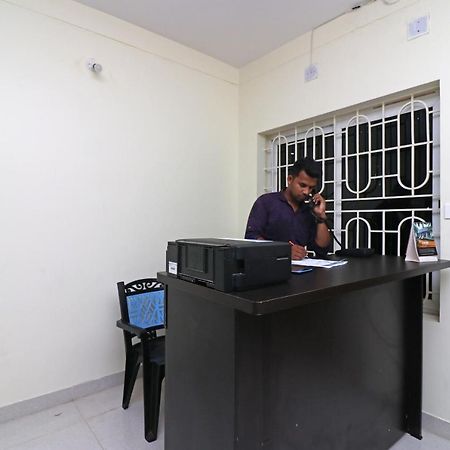 קוטאק Oyo Hotel Ayush Palace מראה חיצוני תמונה